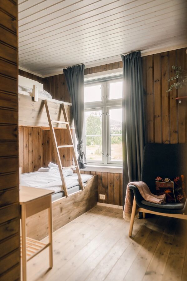 Standard single room