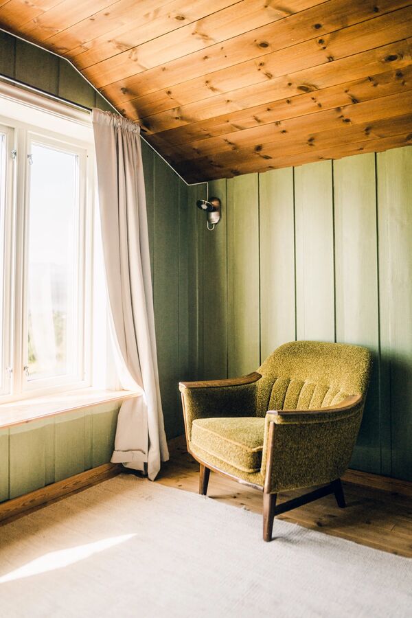 Double room with shared bathroom